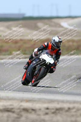 media/May-25-2025-Lets Ride (Sun) [[0ff033e448]]/C Group/1240pm (Riverside)/